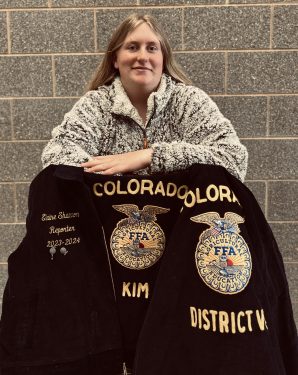 Elaine Shannon receives 2024 Golden Plains Insurance Scholarship